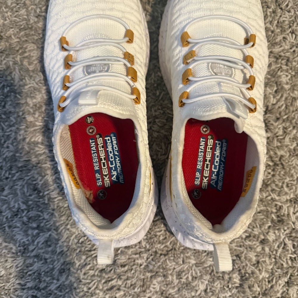 Skechers White Minimalist‎ Sneakers - Picture 2 of 11